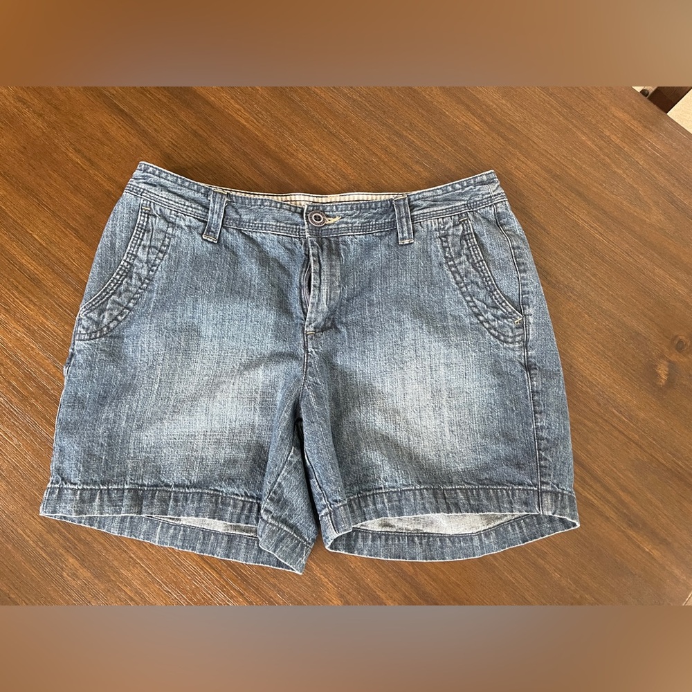 EUC Natural Denim Blue Women's Shorts